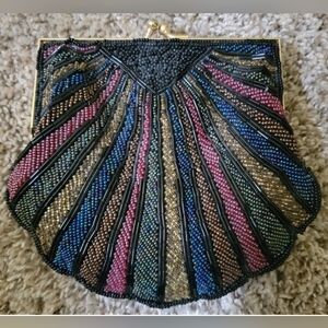 Multicolor Beaded Seashell Clutch Purse Gold Chain Strap Evening Vintage Bag